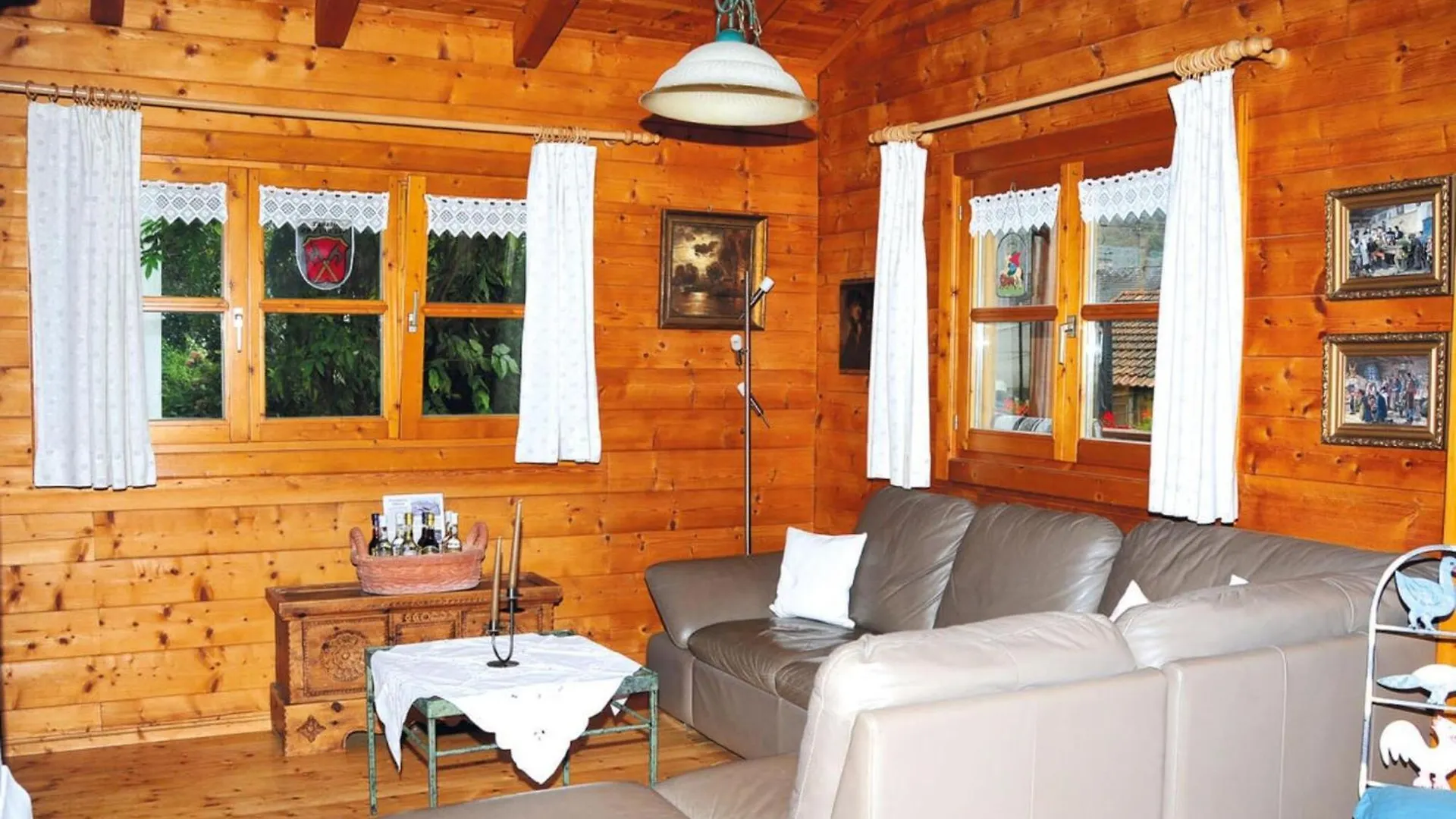 Apartment Near West Hamburg Neubeuern
